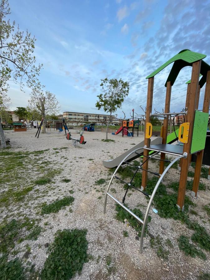 Lo Riu Apartman Deltebre Kültér fotó